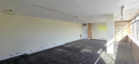 Unit 1, Unit 2 & Unit 3, Lyndean Industrial Estate, London, Industrial To Let - 20260408_160844 - Edited.jpg