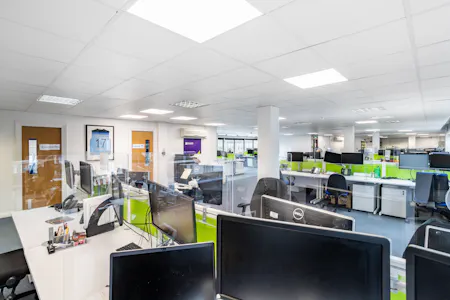 Hille House, Watford, Office To Let - Hille  Watford10.jpg