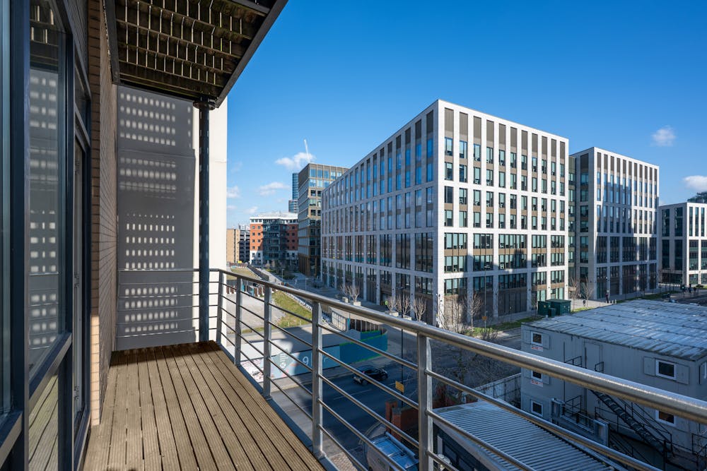 Riverside West, Whitehall Road - Riverside_West_0031.jpg