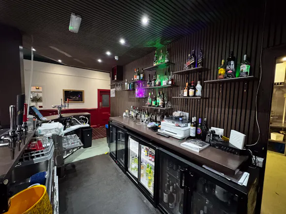 60 cover Indian Restaurant with Huge Potential, 1 Burnbank Road, Hamilton For Sale - IMG_9790.jpg