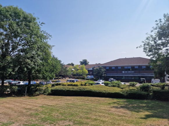 First Floor Unit B The Crescent, Jays Close, Basingstoke, Industrial / Industrial / Office To Let - 20250806_110531.jpg