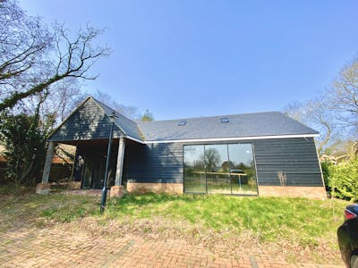 Bell Cottage, Dunstable Road, Studham, Class E Retail / Leisure / Light Industrial / Office / Retail / Retail - Out Of Town / Showroom To Let - 1.jpeg