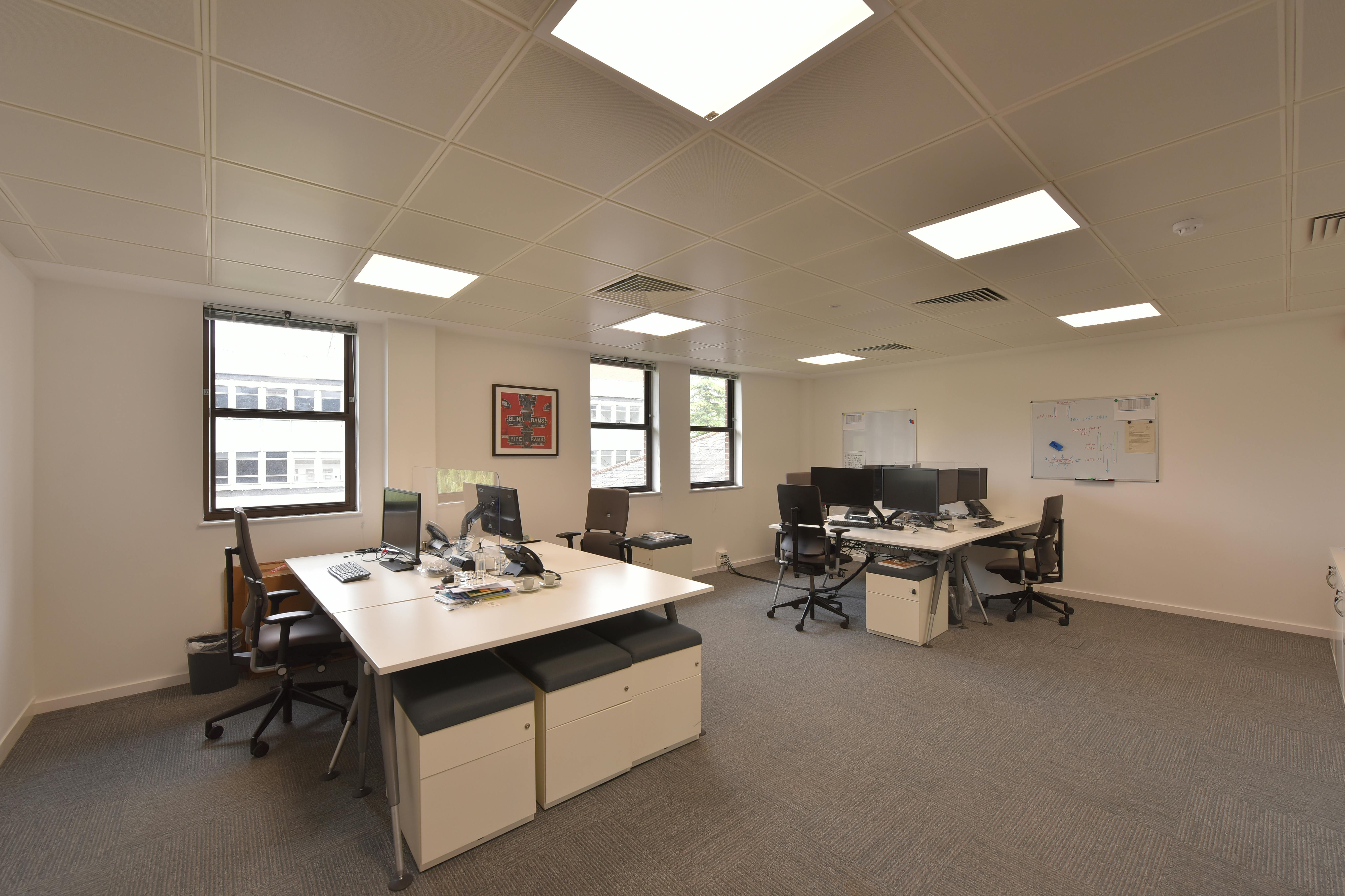 Hays House, Guildford, Offices To Let - NIK_4302.JPG