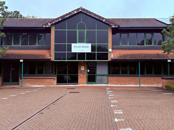 Atlas House, 4 Sylvan Court, Basildon, Office To Let - property_722_10.jpg
