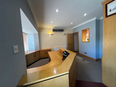 5 East Park, Crawley, Office To Let - WEB IMG_0686.JPG