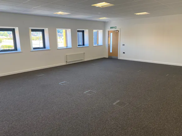 Llewellyn House, Port Talbot, Offices To Let - New Internal 2.jpg
