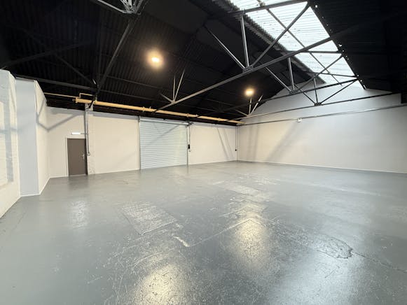 Unit 4, Droitwich Enterprise Hub, Droitwich Spa, Industrial To Let - 20251223_123540163_iOS (1).jpg