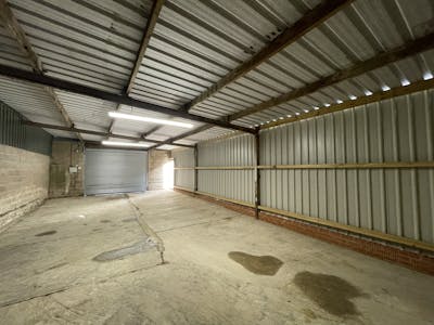 Unit 5 Harlesford Farm, Tetsworth, Industrial To Let - image00001.jpeg
