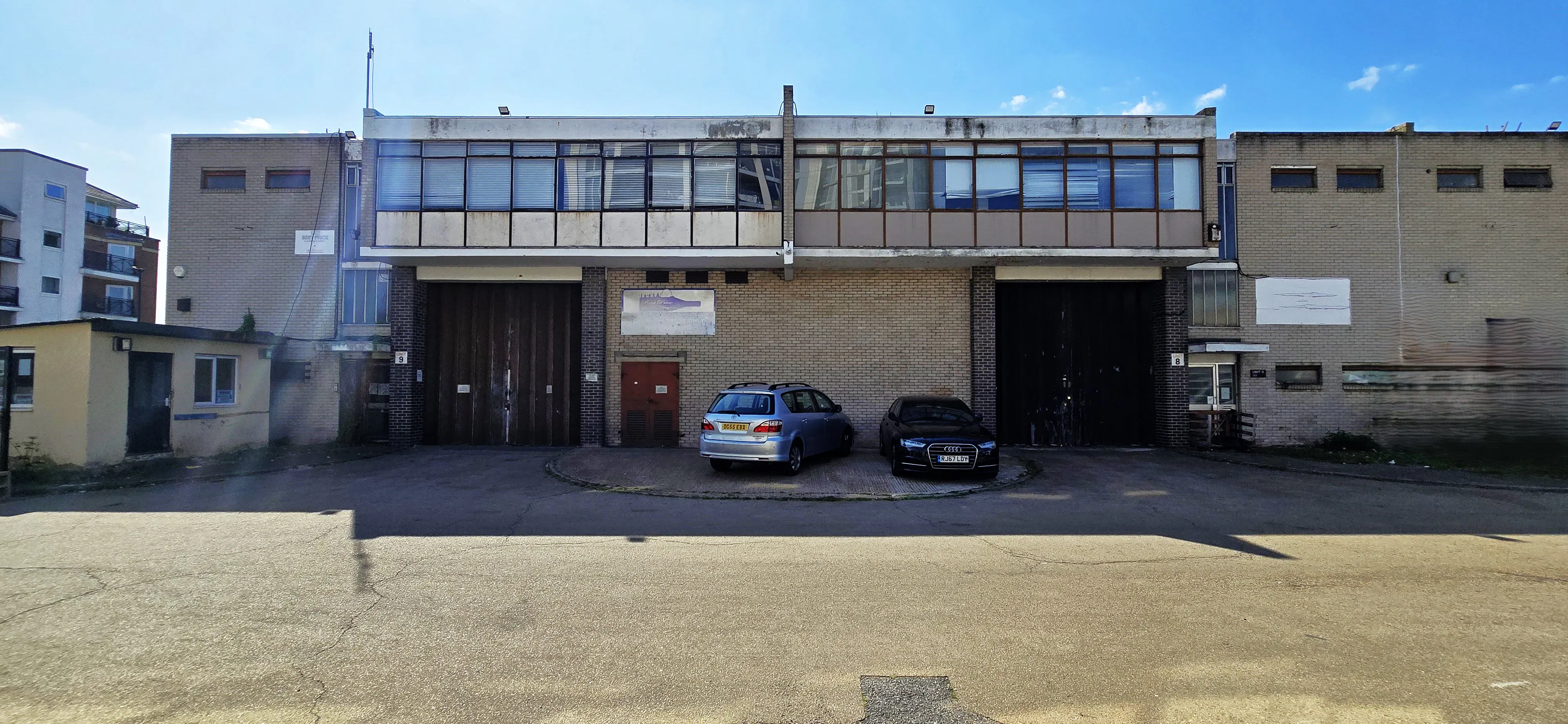 Unit 8 & 9, Lyndean Industrial Estate, Felixstowe Road, Abbey Wood, Warehouse & Industrial / Warehouse & Industrial To Let - 20250808_153848  Edited.jpg - More details and enquiries about this property