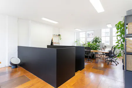 Units 6 + 11, 5 Durham Yard, London, Office To Let - 5-Durham-Yard-Unit-11-E2-Bethnal-Green-London-Fields-Office-Studio-To-Let-Internal4-Dominion.London.jpg