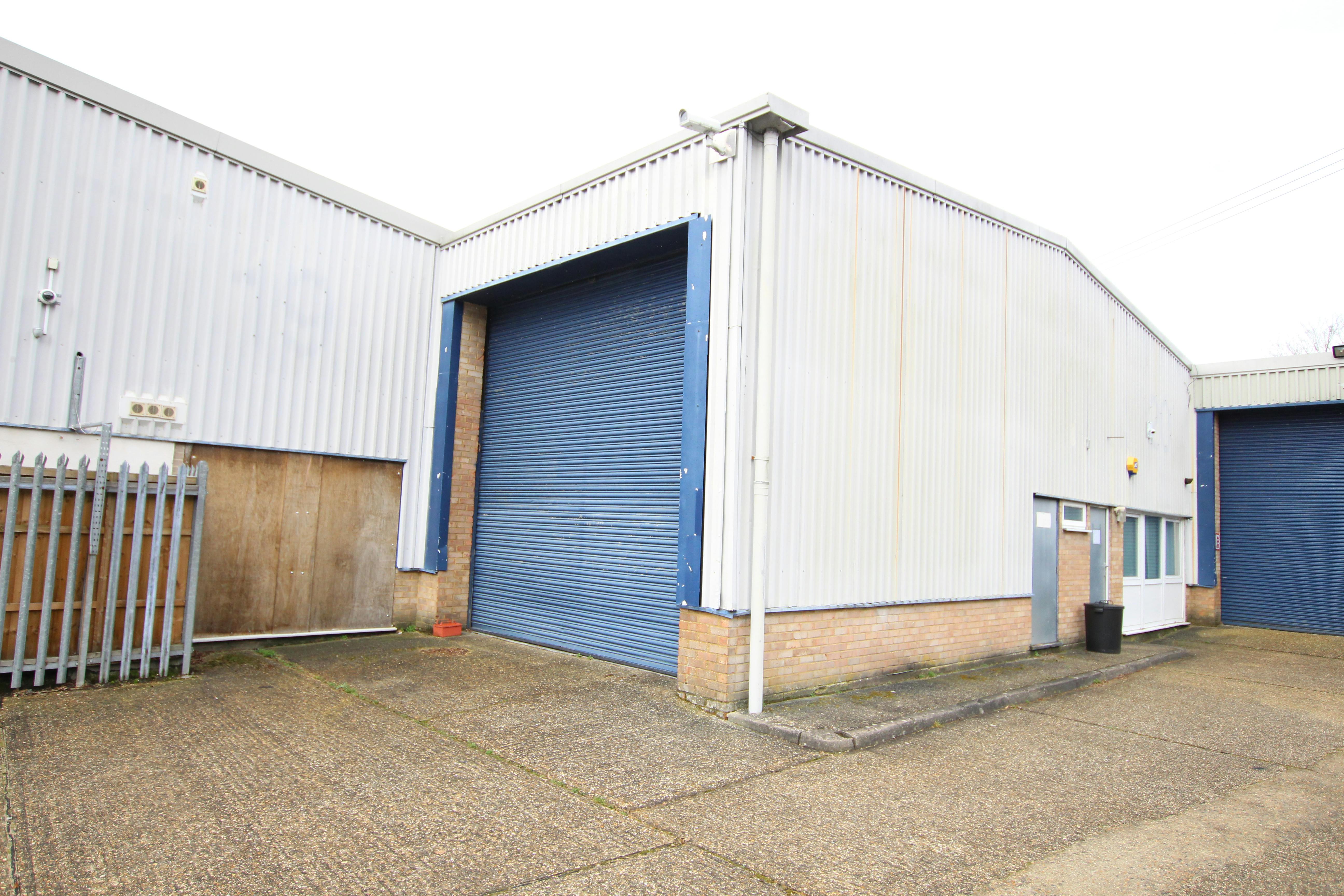 19 Bordon Trading Estate, Bordon, Industrial / Warehouse To Let - IMG_0755.JPG