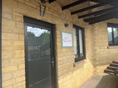 17 Canon Harnett Court, Warren Park, Milton Keynes, Office To Let - Image 2