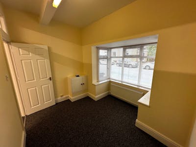 70 Priory Road, Kenilworth, Office / Retail To Let - 5.jpg