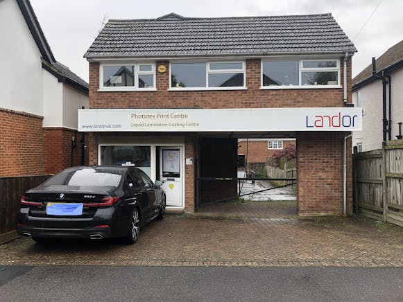 51 Clarence Road, Fleet, Offices To Let - 20240503 092946.jpg