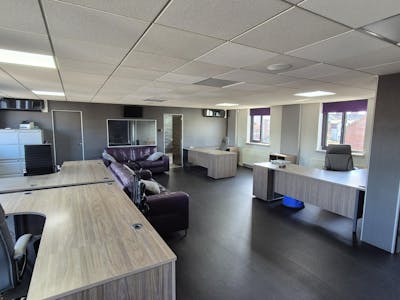 Unit 2 - 5, Stockport, Industrial/Logistics / Investment / Office To Let / For Sale - 20260303_125050.jpg