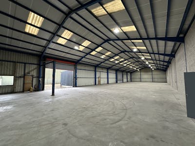 19A Maes Y Clawdd, Oswestry, Distribution Warehouse / Trade Counter / Warehouse To Let - IMG_6006.jpeg