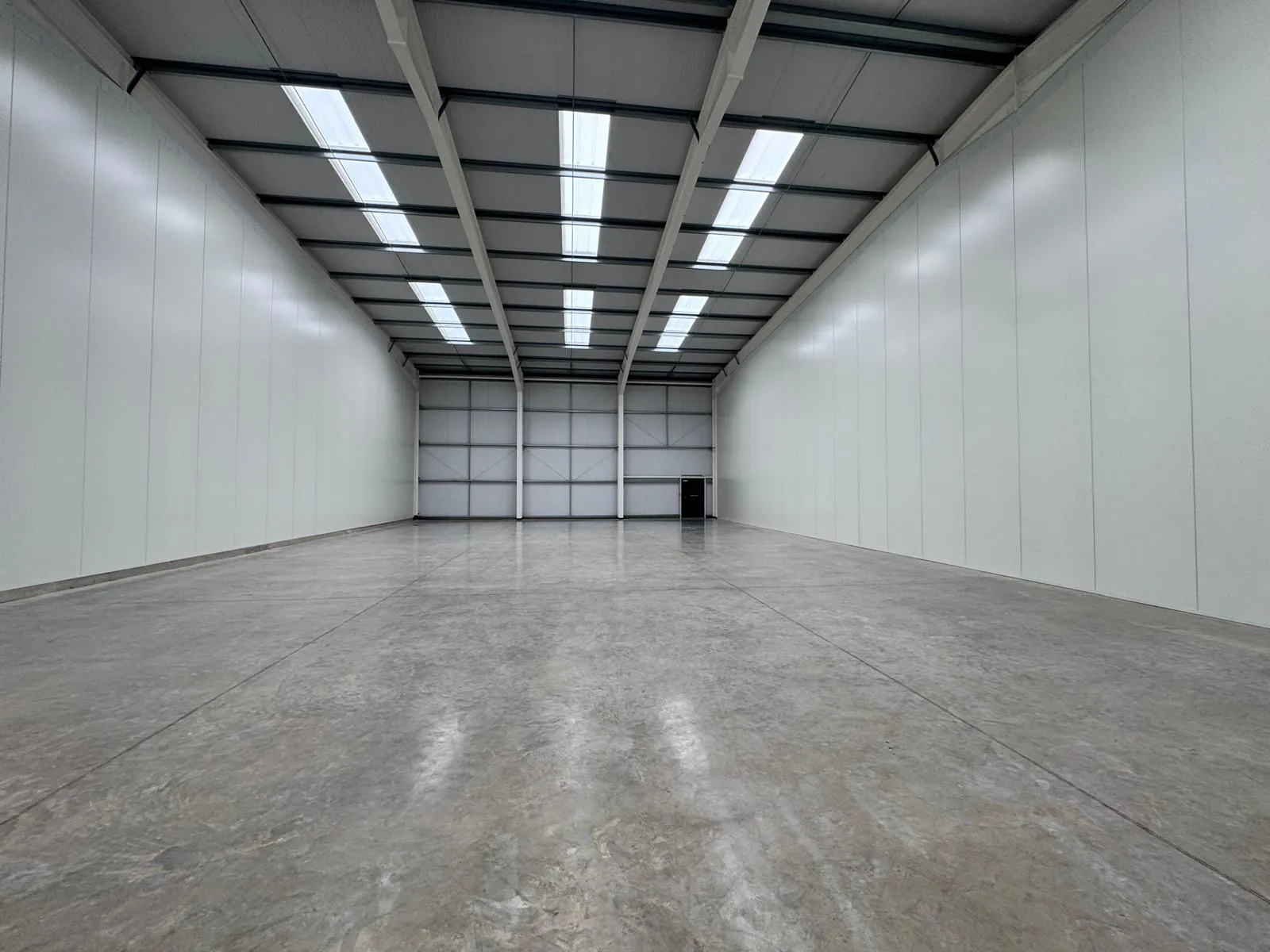 Unit 6 Aylesbury Enterprise Park, Stocklake, Industrial / Industrial To Let - 20260909_105911000_iOS 1 1.jpg