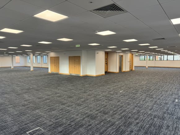 Global House, Chertsey, Offices To Let - IMG_6120.JPEG