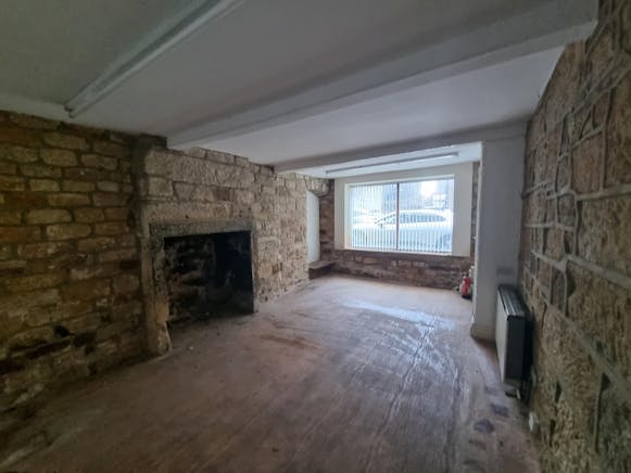 99A High Street, Leeds, Leisure / Retail To Let - 20251231_134448.jpg