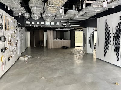 32-34 Chiswick High Road, London, Retail To Let - 20B9C94E53AA420DBCF4492E8911A22D.jpeg