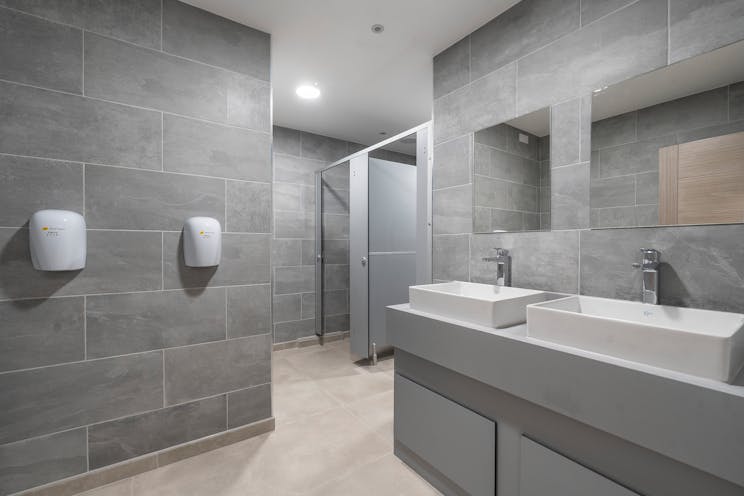 Units 57/58 Suttons Business Park, Reading, Industrial / Warehouse To Let - IW220425CA161.jpg