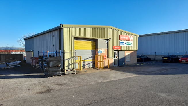 Units 1 - 4 Newton Park, Hopkinson Way, Andover, Investments / Industrial / Warehouse For Sale - 4 Newton Park.jpg