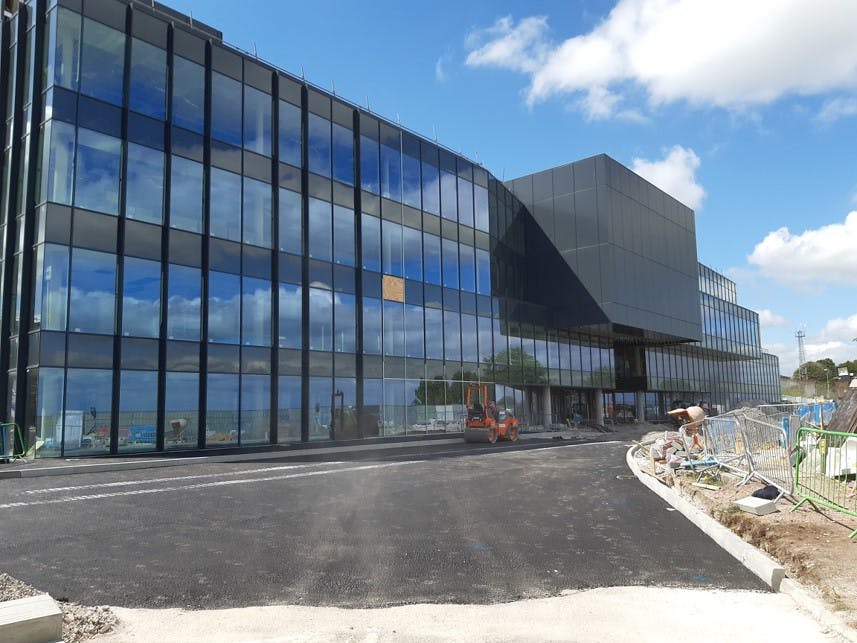 Industrial Unit in Wimbledon - photo 3