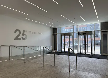 Observatory House, Slough, Office To Let - 20260730_141058915_iOS.jpg