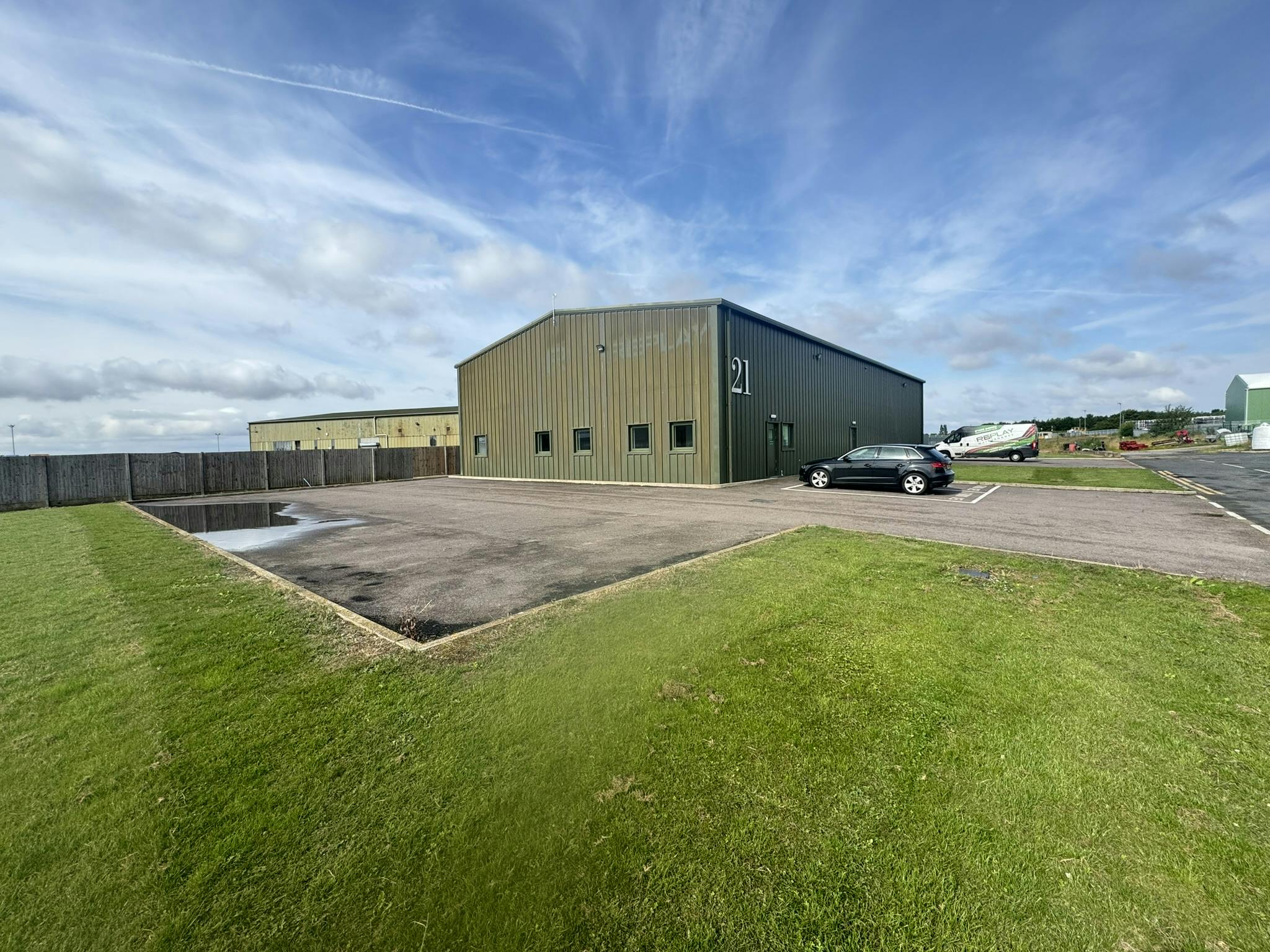 Unit 21, Roseland Business Park, Newark, Distribution Warehouse To Let - IMG_3503.JPEG