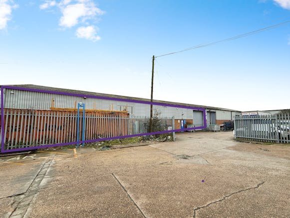 Unit 12, Sandhurst, Canvey Island, Industrial To Let - 83ab8664-WhatsApp 20Image 202026-02-02 20at 2016.58.33.jpeg