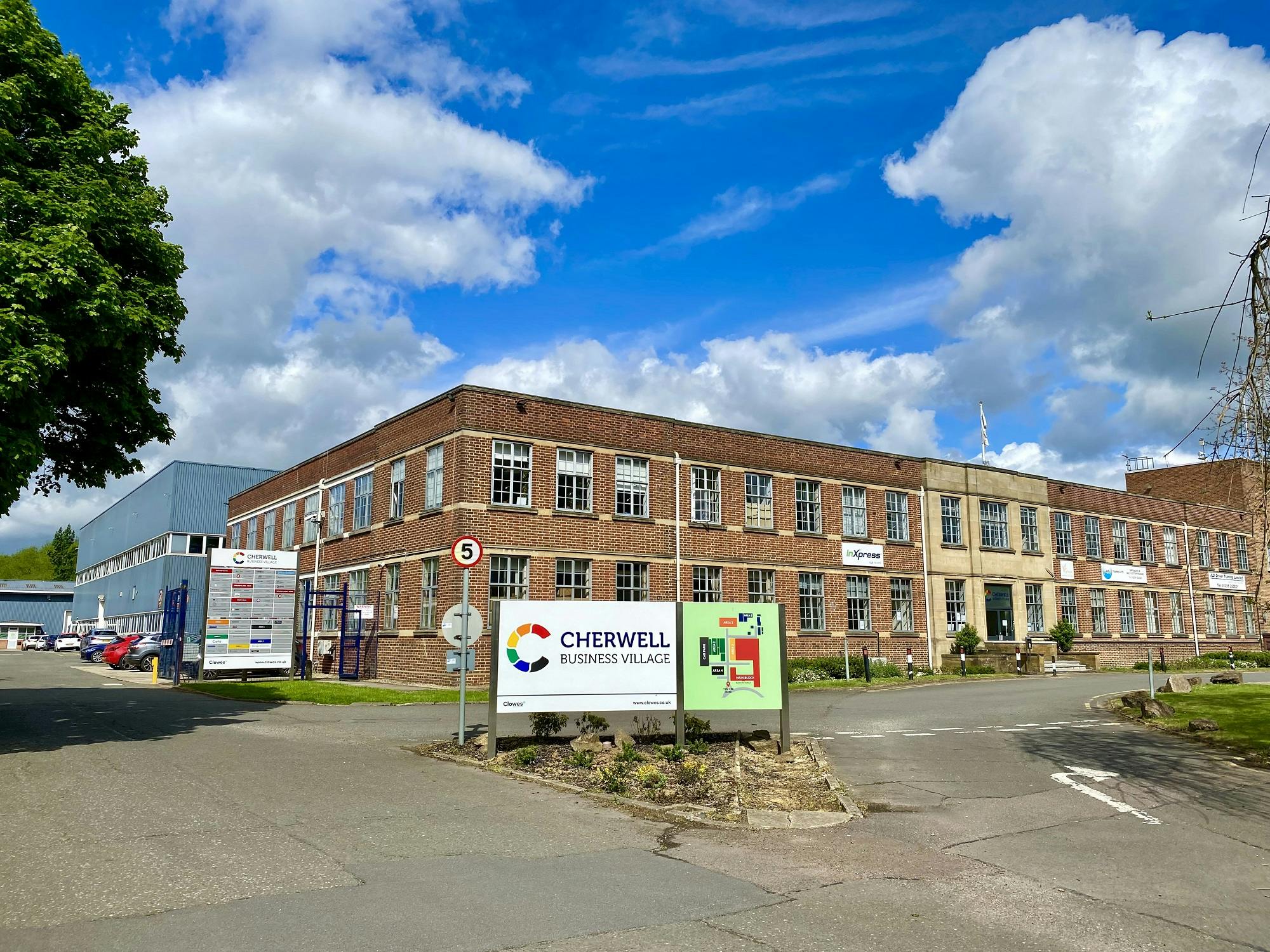 Cherwell Business Village, Banbury, Office To Let - IMG4166.jpg