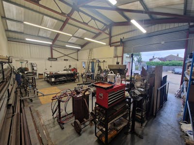 Unit B Blackbrook Business Park, Fareham, Industrial To Let - 20240925_164532.jpg