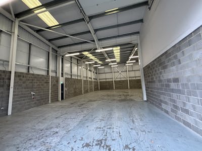 Unit E, Roseheyworth Business Park North, Abertillery, Industrial To Let - IMG_0555.jpg