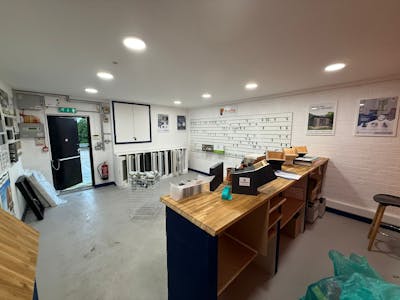 Rear of Unit 5, Orwell Business Park,, Ipswich, Industrial To Let - Shop.jpg
