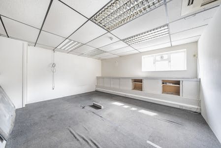 EDC House, Fifth Way, Wembley, Industrial/Logistics / Investment / Land For Sale - 1174757 19.jpg