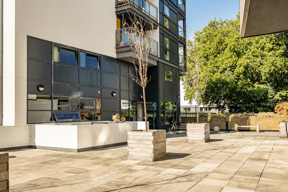 Unit 11 Angel Wharf - 1525663 (15).jpg