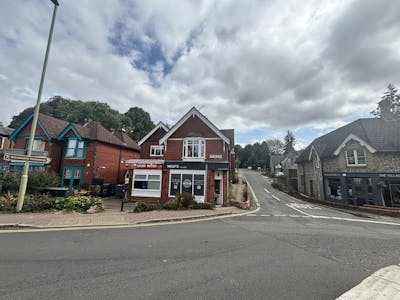 2 London Road, Waterlooville, Investment / Office / Retail For Sale - IMG_9385.JPEG