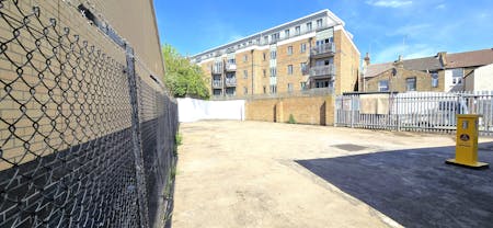 4 Joseph Ray Road, London, Industrial To Let - 20260502_144640 - Edited.jpg