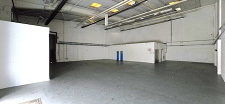 Unit 16, Meridian Trading Estate, Bugsby's Way,, Charlton, Industrial / Trade Counter / Warehouse To Let - 20240222_105404.jpg