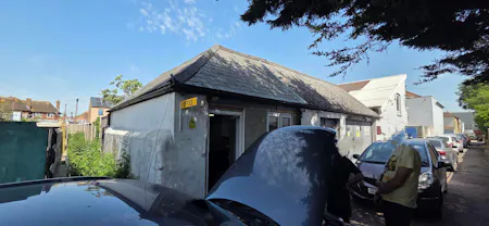 Unit 2-3, Eastbourne, Industrial/Logistics / Leisure / Office / Warehouse To Let / For Sale - 20260528_110518.jpg