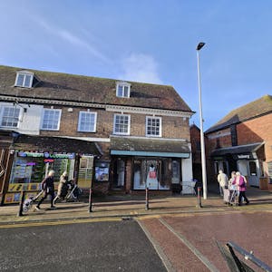 Second Floor Office, 13b High Street, Hailsham, Office / Serviced Office To Let - 20260128_094608_resized.jpg