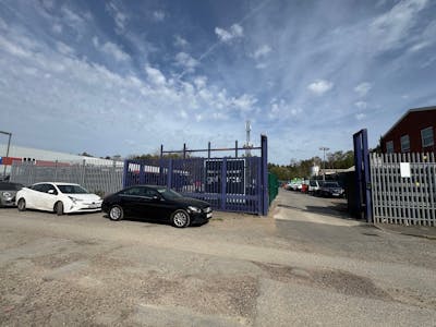 Yard, Monument Way West, Woking, Open Storage For Sale - IMG_0472.jpeg