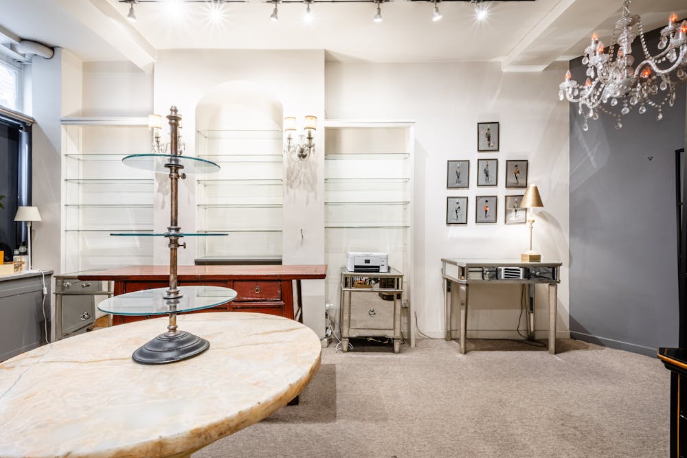 4 Artillery Passage, London, Retail To Let - Artlllery Psg 4 - Low Res 2.jpg