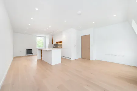 St John Street, London, Residential Flat To Let - Open Plan Kitchen/Reception Room