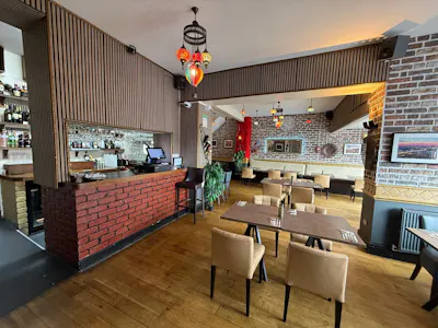 84-86 Mersey Street, Warrington, Restaurant To Let - 1.jpg