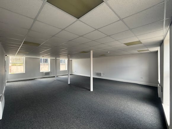 Suite 1 Albion Chambers, Morley, Leeds, Offices To Let - 1.jpeg