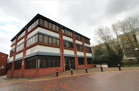 Angel Walk, Tonbridge, Office To Let / For Sale - Image 4