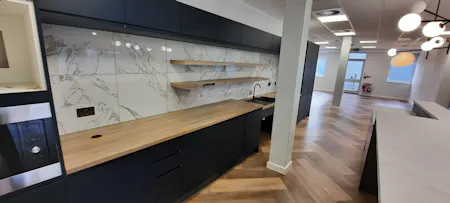 Unit 1, Apex Park, Worcester, Office To Let - 20240416_121903.jpg
