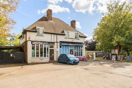 98-100 Welley Road, Wraysbury, Staines, Development / Investment / Residential / Retail / Open Storage For Sale - 1523365 (12).jpg
