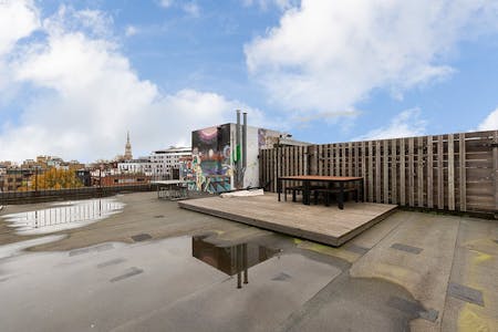 Unit 6, 36-42 New Inn Yard, London, Office To Let - D50AC91.JPG
